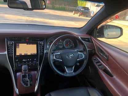 891 TOYOTA HARRIER PREMIUM ADVANCE PACKAGE 2014 / Milage: 154,205 Km