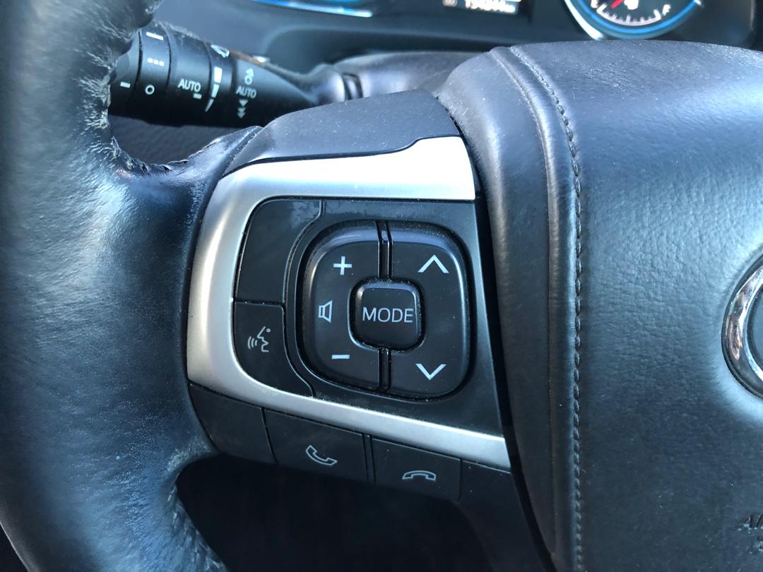 891 TOYOTA HARRIER PREMIUM ADVANCE PACKAGE 2014 / Milage: 154,205 Km