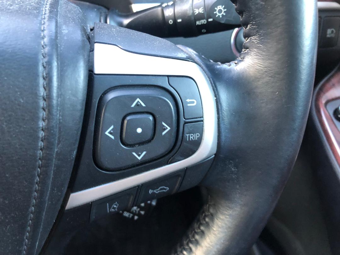 891 TOYOTA HARRIER PREMIUM ADVANCE PACKAGE 2014 / Milage: 154,205 Km