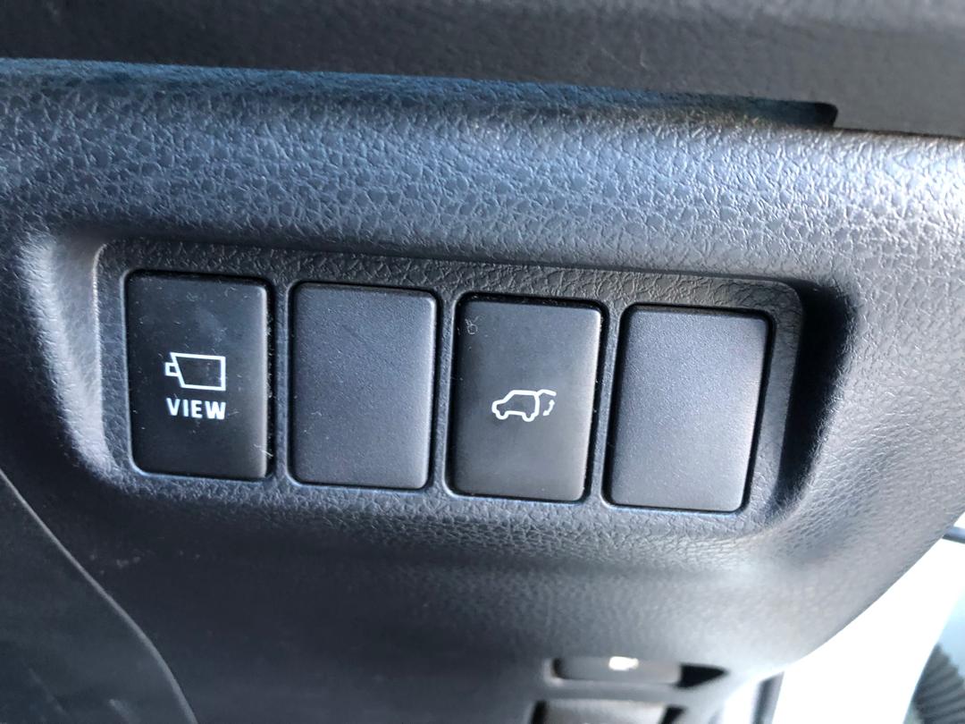 891 TOYOTA HARRIER PREMIUM ADVANCE PACKAGE 2014 / Milage: 154,205 Km