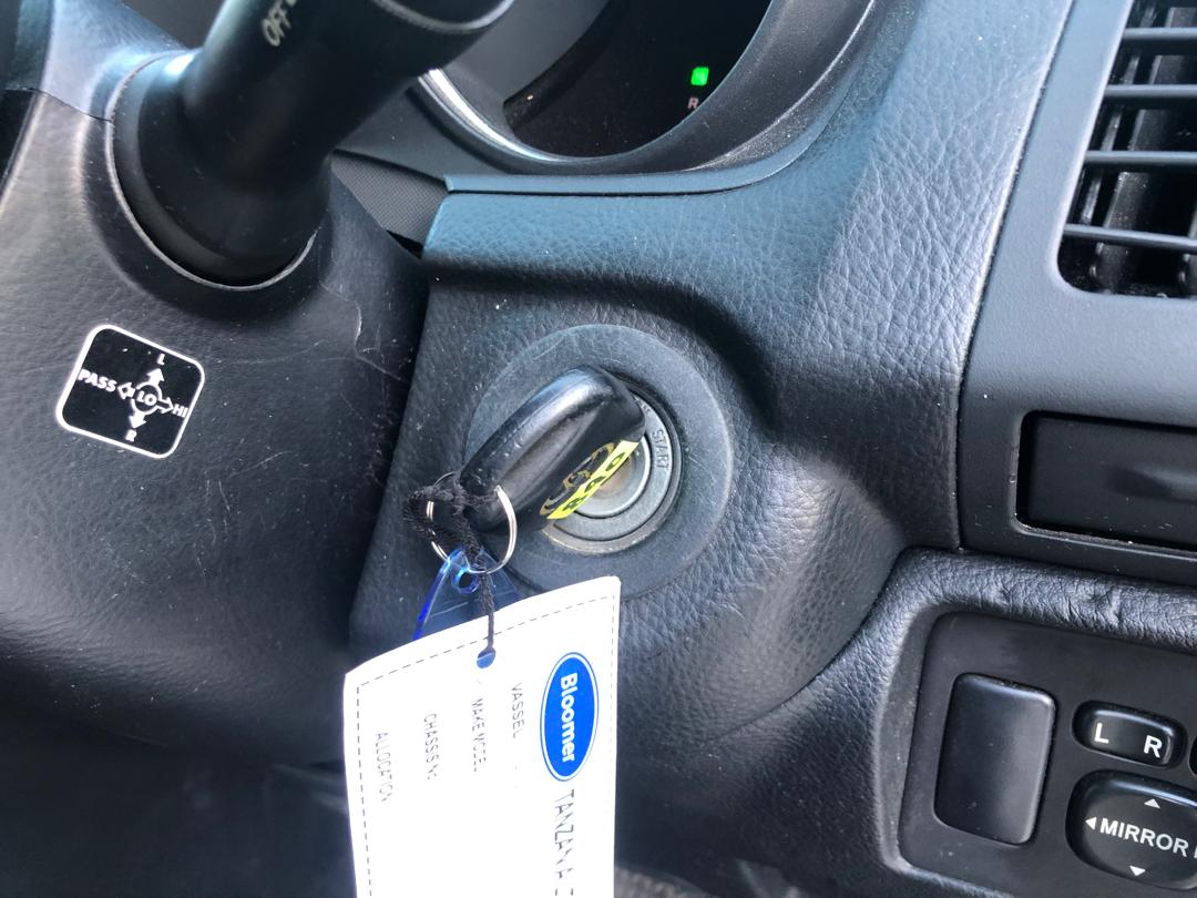 890 TOYOTA HARRIER 240G L Package 2008