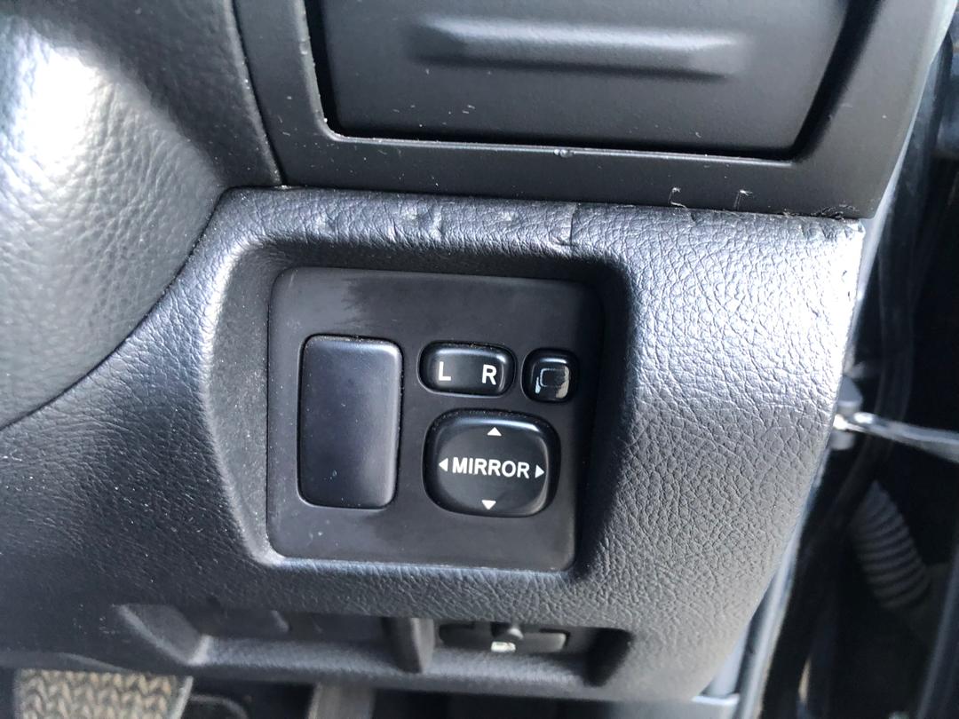 890 TOYOTA HARRIER 240G L Package 2008