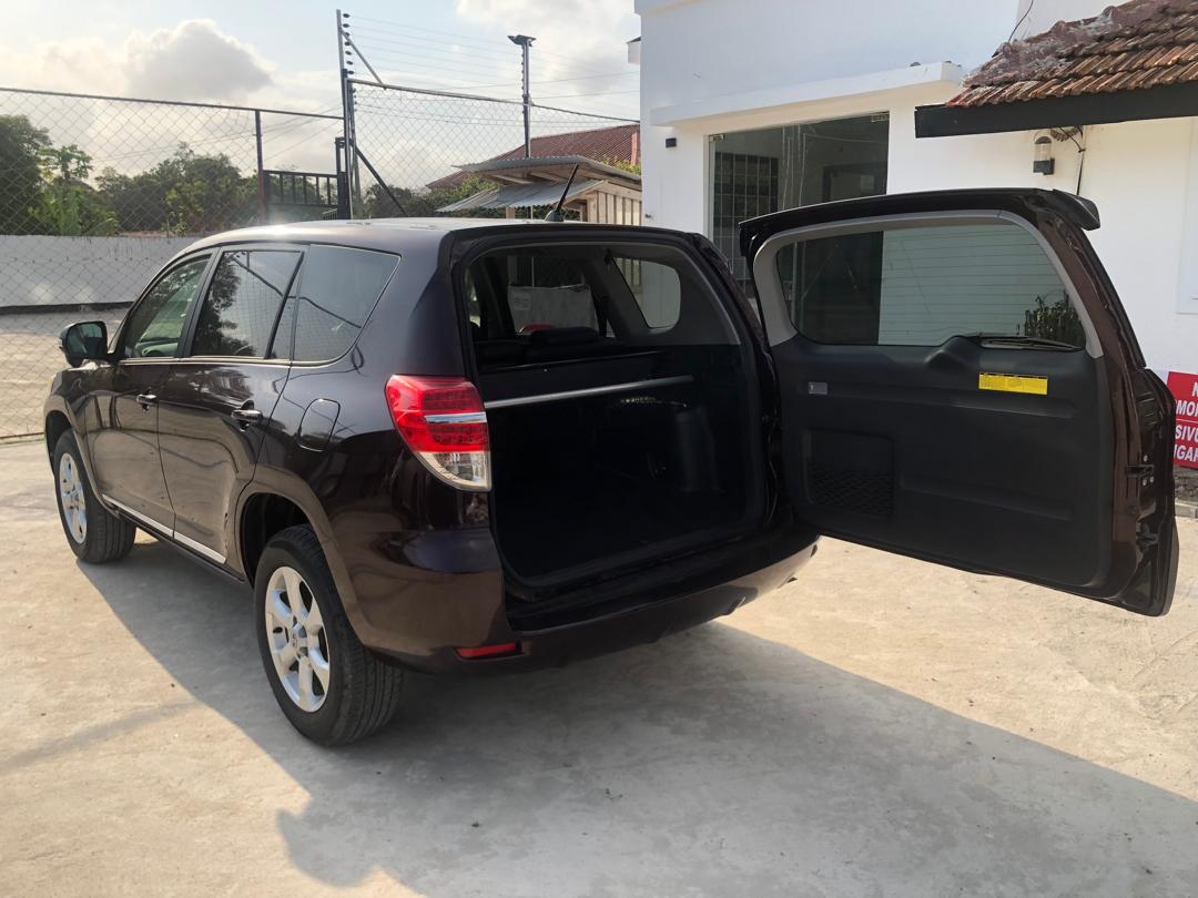 847	TOYOTA	VANGUARD 240S G PACKAGE 2010 ACA38-5170096 DIRECT SHIPMENT FROM TOYOTA DEALER IN JAPAN