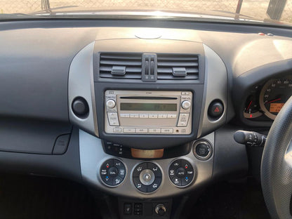 847	TOYOTA	VANGUARD 240S G PACKAGE 2010 ACA38-5170096 DIRECT SHIPMENT FROM TOYOTA DEALER IN JAPAN