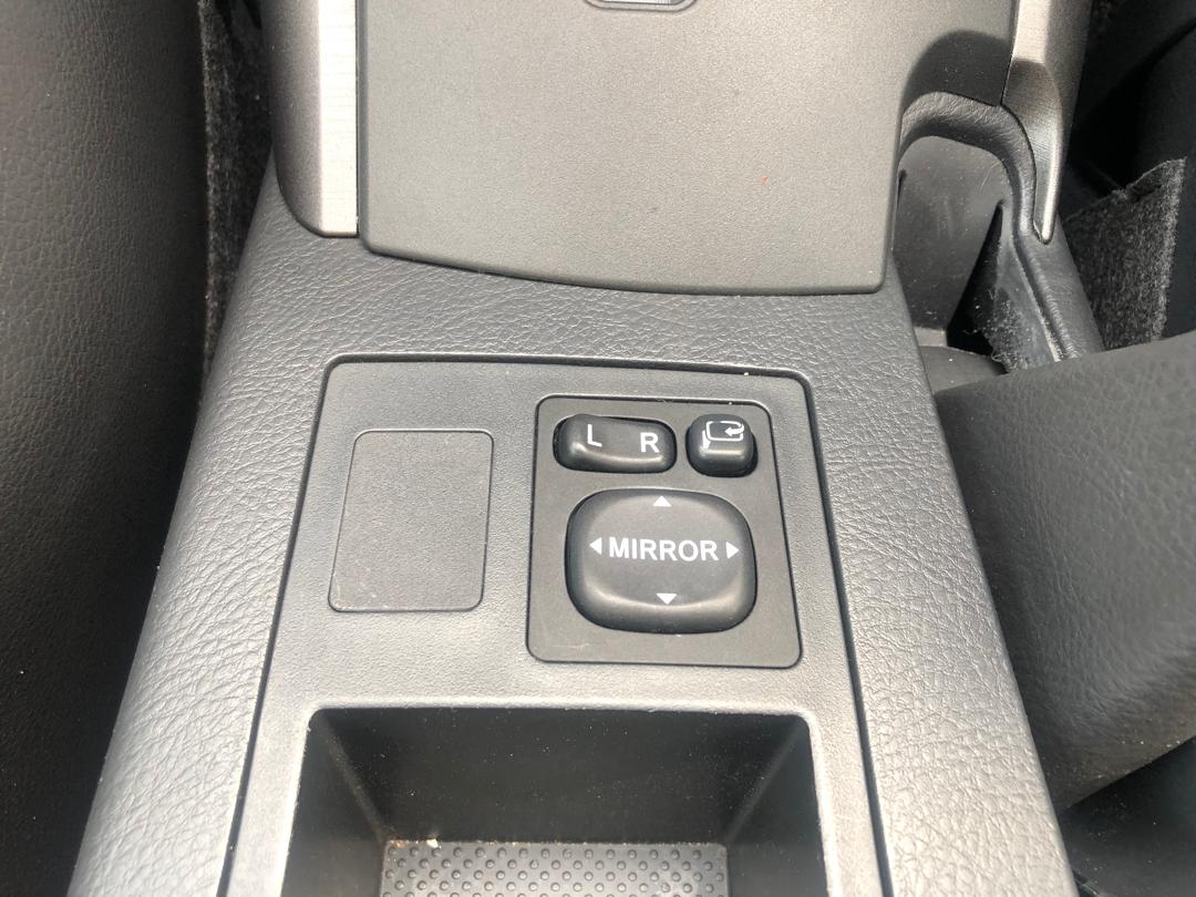 847	TOYOTA	VANGUARD 240S G PACKAGE 2010 ACA38-5170096 DIRECT SHIPMENT FROM TOYOTA DEALER IN JAPAN