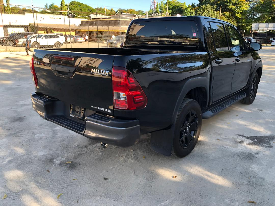 845. TOYOTA HILUX Z BLACK RALLY EDITION 2019