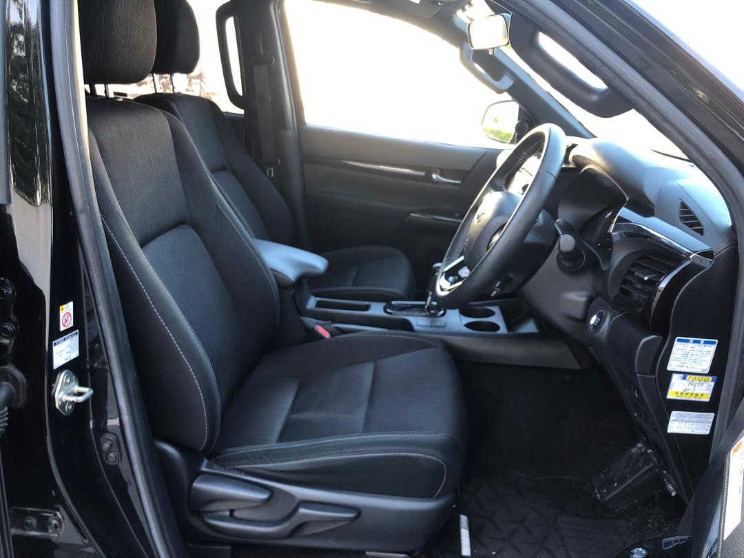 845. TOYOTA HILUX Z BLACK RALLY EDITION 2019