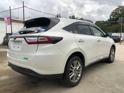 1033. HARRIER PREMIUM 2018 Mileage: 34,272 Km