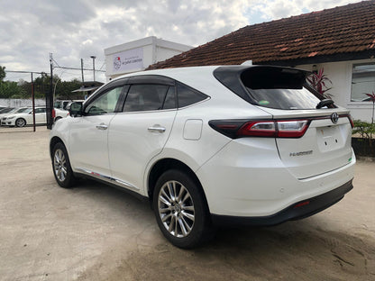 1033. HARRIER PREMIUM 2018 Mileage: 34,272 Km