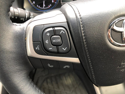 1033. HARRIER PREMIUM 2018 Mileage: 34,272 Km