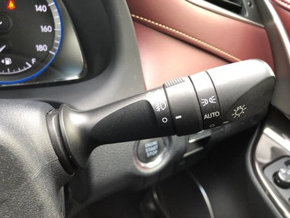 1033. HARRIER PREMIUM 2018 Mileage: 34,272 Km