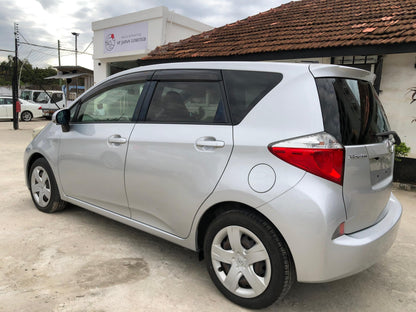 1032 TOYOTA RACTIS G 2012