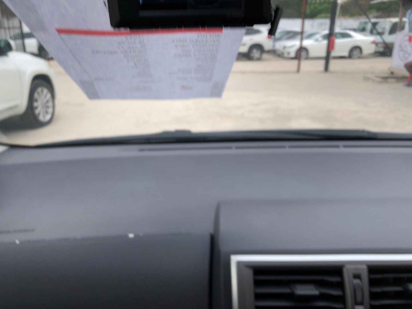 1032 TOYOTA RACTIS G 2012