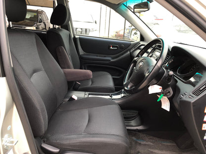 1041 TOYOTA KLUGER L 2.4S 2003 ACU20-0077627