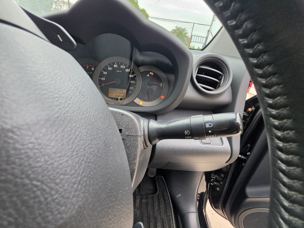 1047 TOYOTA VANGUARD 240 S-PKG 2010