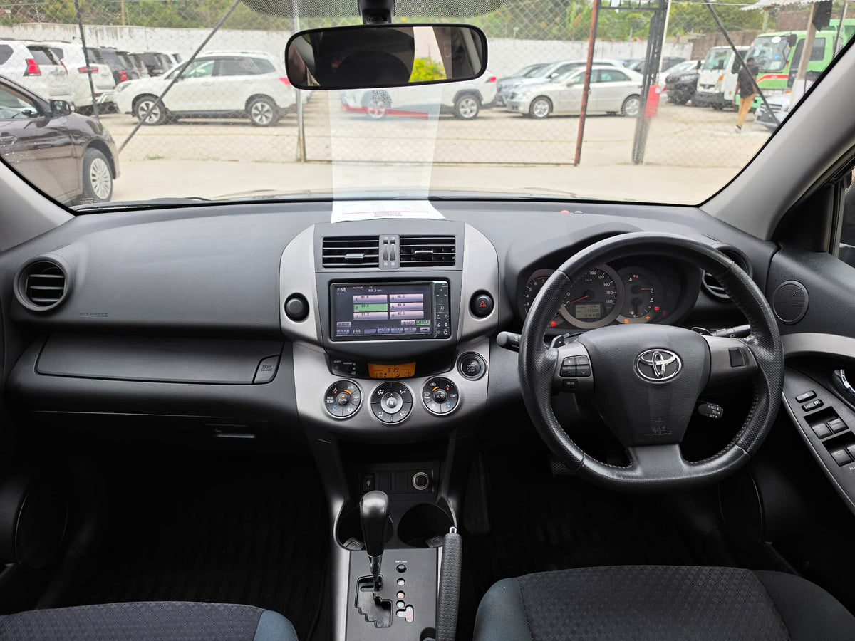 1047 TOYOTA VANGUARD 240 S-PKG 2010