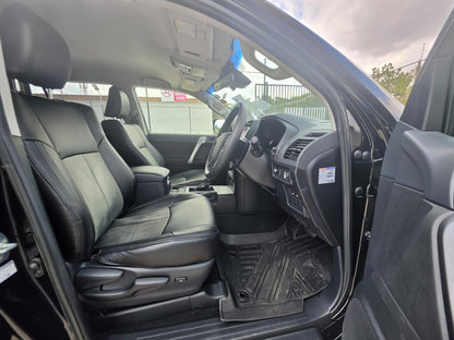 1046. TOYOTA LAND CRUISER PRADO TX