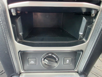 1046. TOYOTA LAND CRUISER PRADO TX