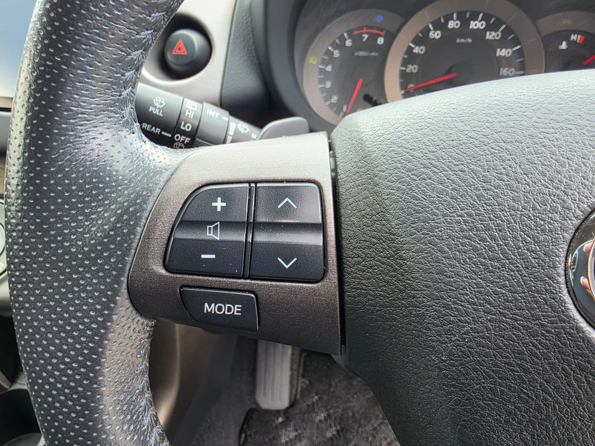 1044 TOYOTA VANGUARD 240S 2013 ACA38-5250464