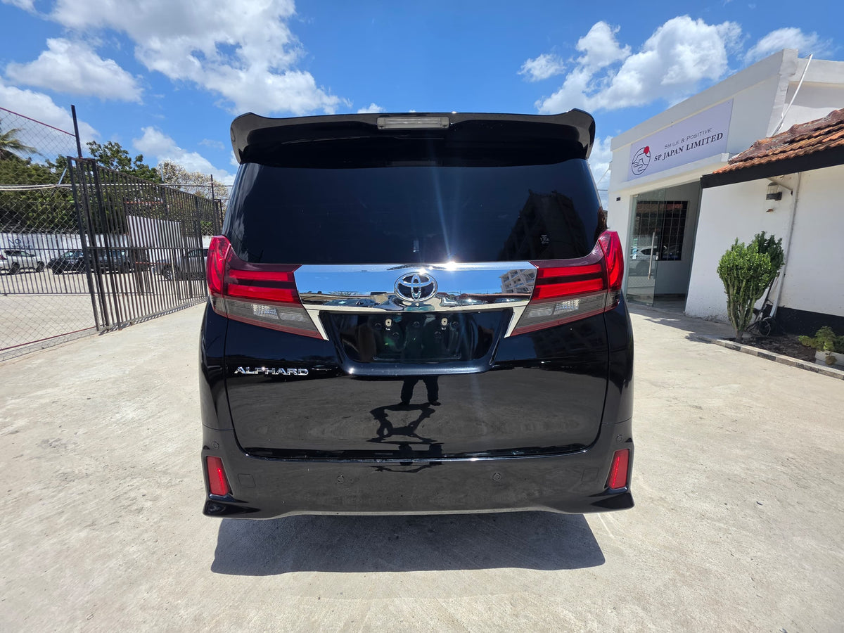 1067 TOYOTA ALPHARD S 2015 Milage: 116,543 Km