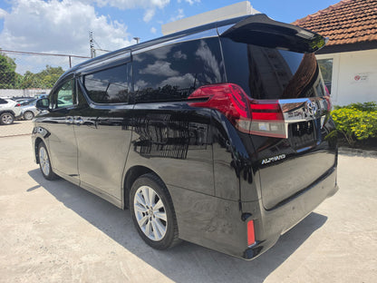 1067 TOYOTA ALPHARD S 2015 Milage: 116,543 Km