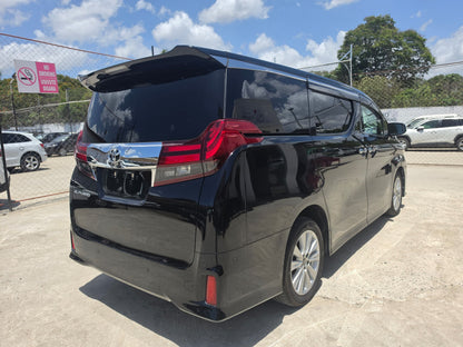 1067 TOYOTA ALPHARD S 2015 Milage: 116,543 Km