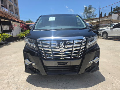 1067 TOYOTA ALPHARD S 2015 Milage: 116,543 Km