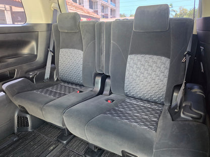 1067 TOYOTA ALPHARD S 2015 Milage: 116,543 Km