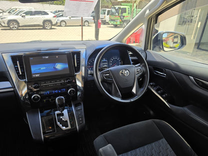 1067 TOYOTA ALPHARD S 2015 Milage: 116,543 Km