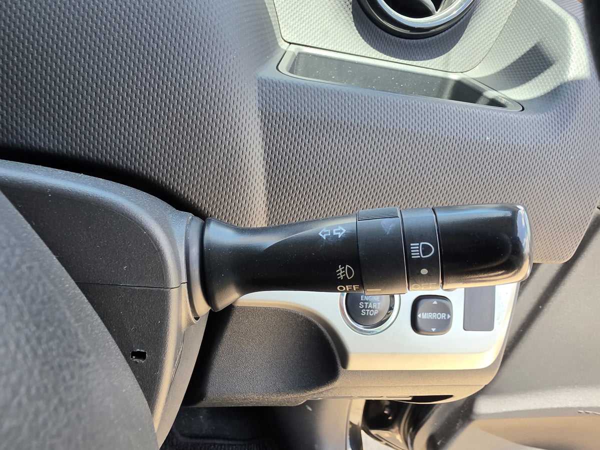 1045 TOYOTA COROLLA RUMION 1.5G SMART PACKAGE 2009 NZE151-1070995