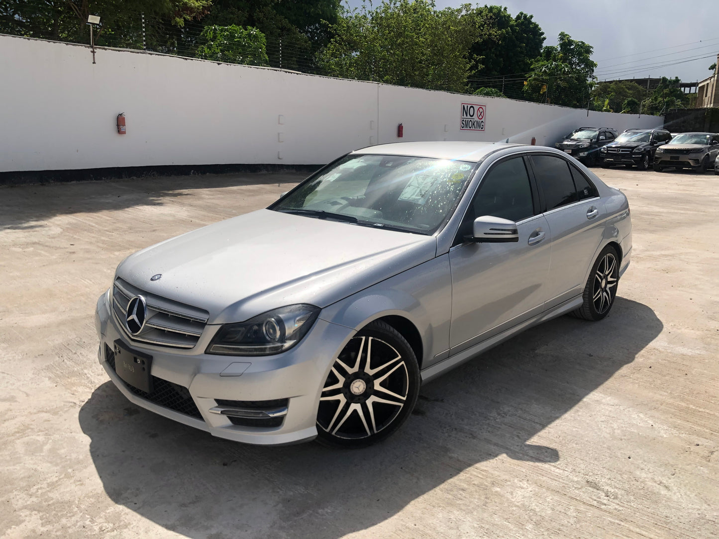 387. Mercedes Benz C-Class C180 AVG AMG sport package+ 2013