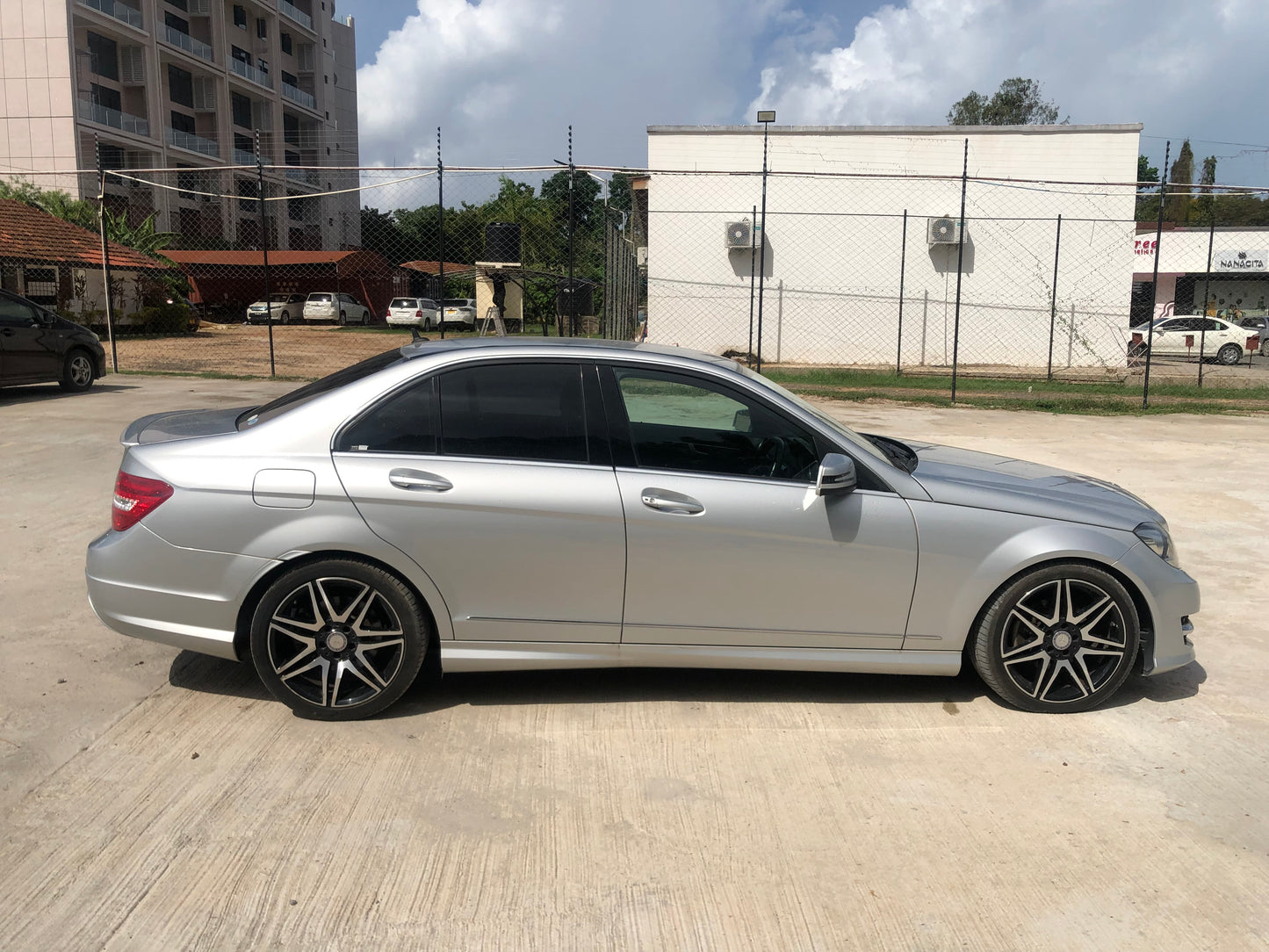 387. Mercedes Benz C-Class C180 AVG AMG sport package+ 2013