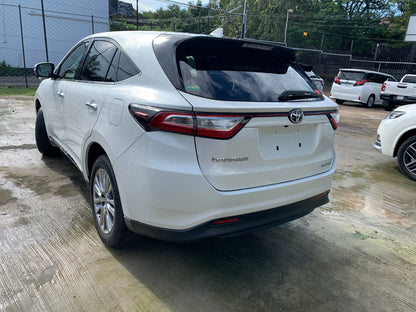 740. Toyota Harrier Premium 2019