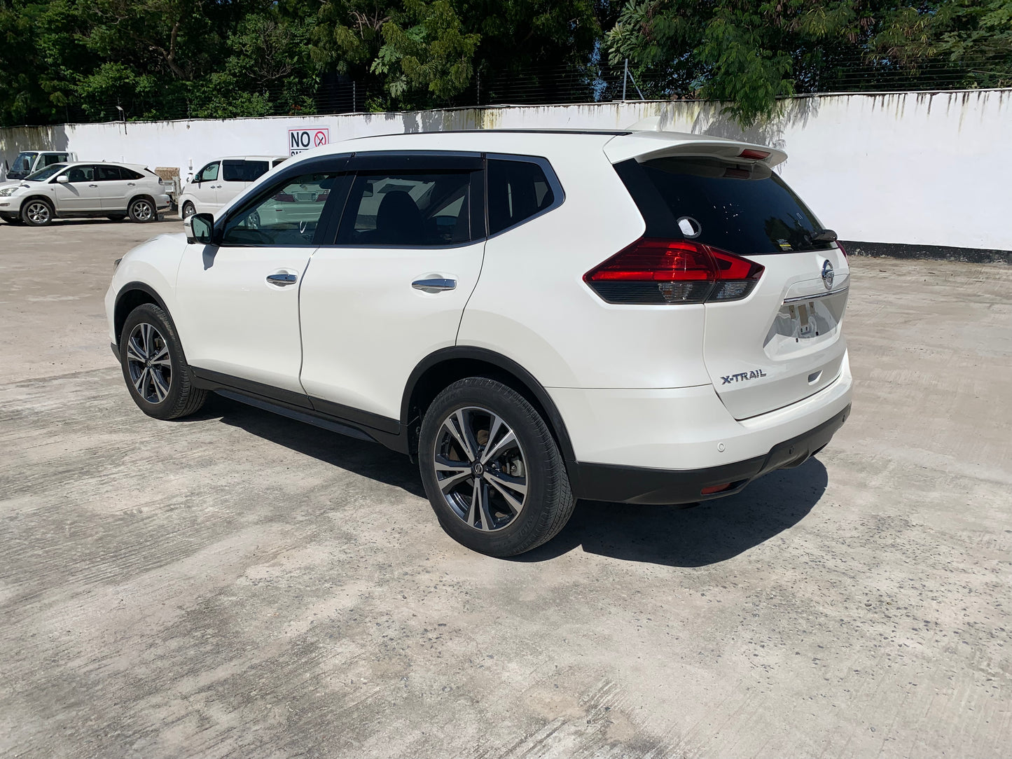 743. Nissan X-Trail 20Xi 2018