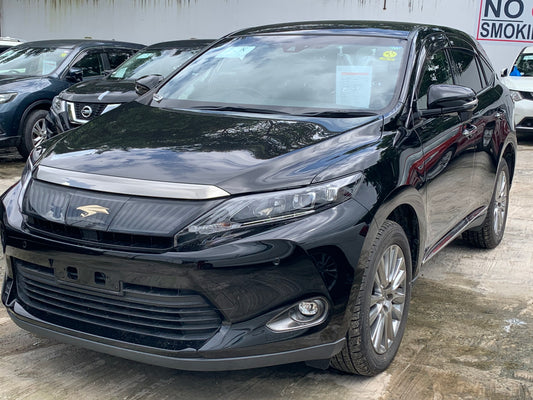 739. Toyota Harrier Premium 2015