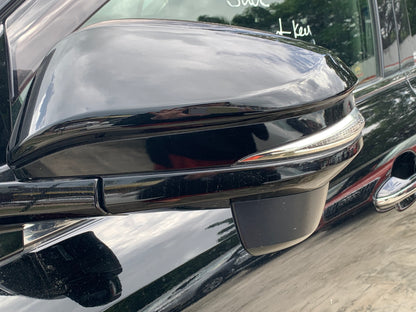 739. Toyota Harrier Premium 2015