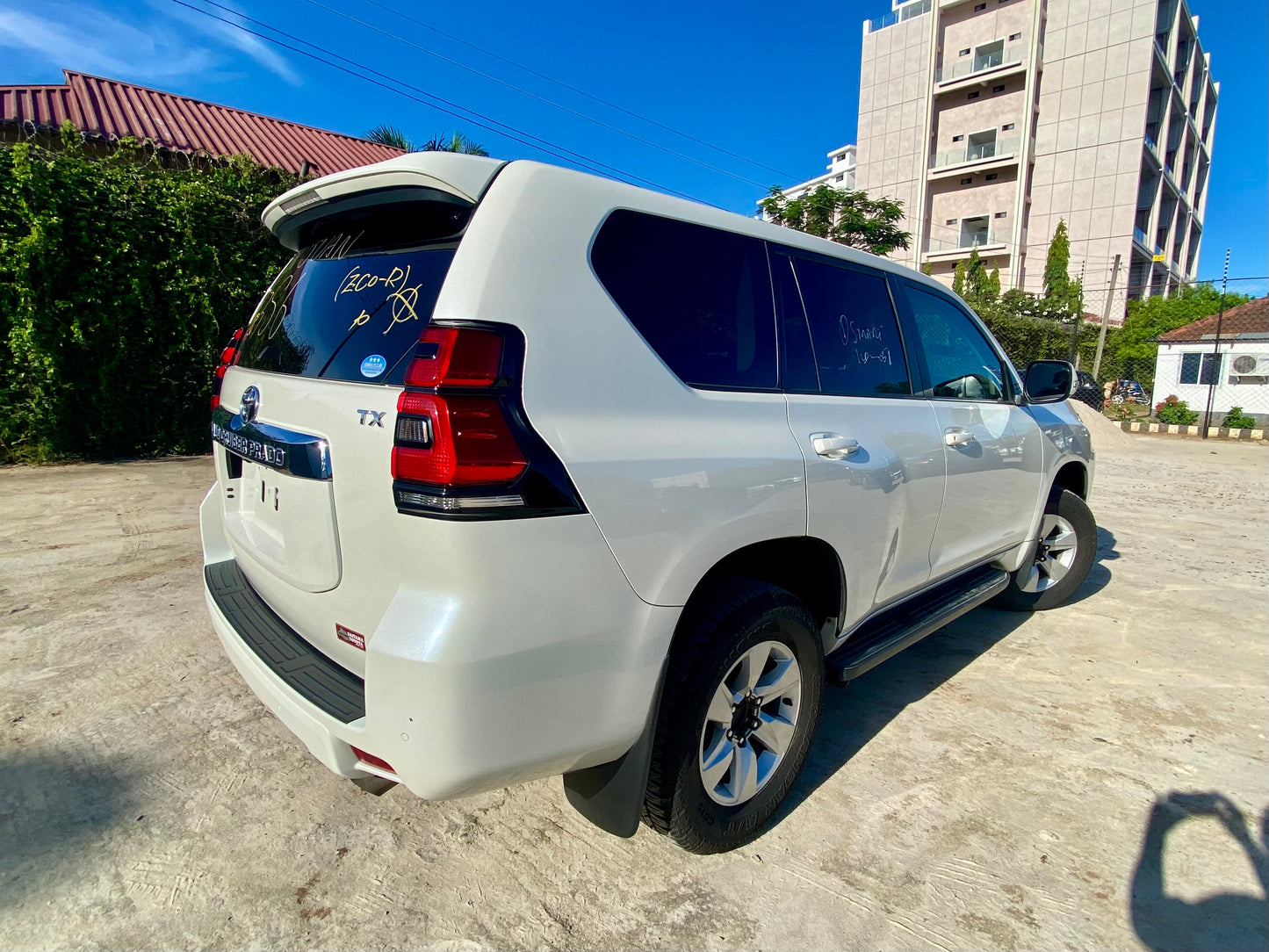 623. Toyota Land Cruiser Prado TX L Package 2019