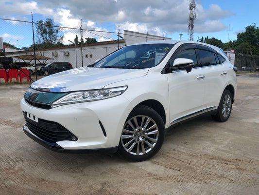 713. Toyota Harrier Premium 2018