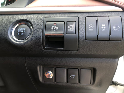 713. Toyota Harrier Premium 2018