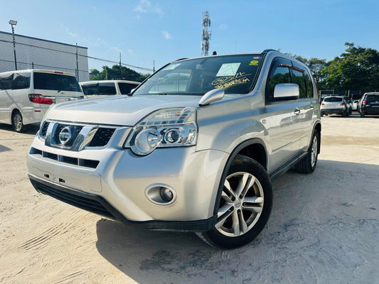 444. Nissan X-Trail 20X 2010