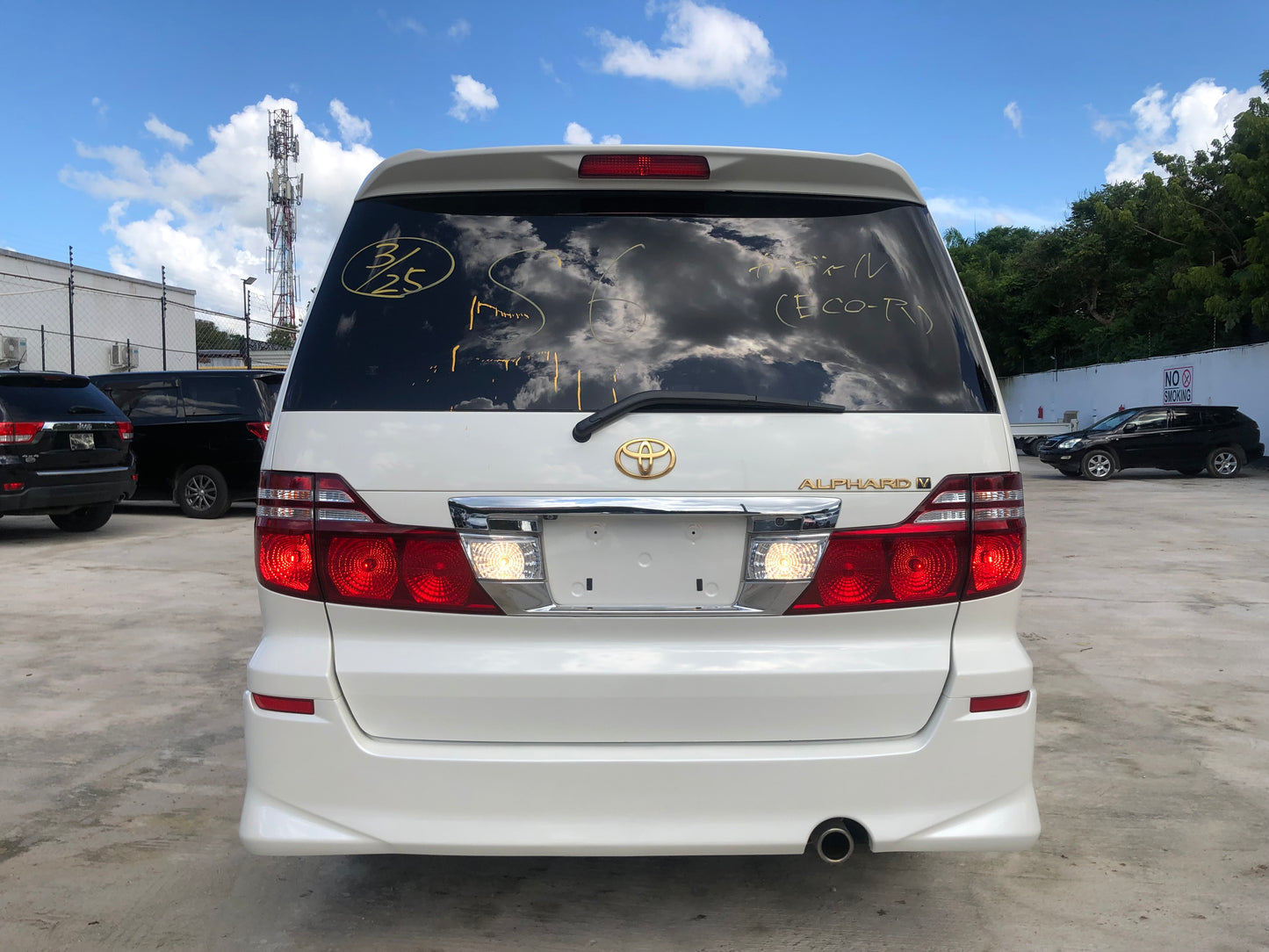 735 Toyota Alphard 2.5AS 2005