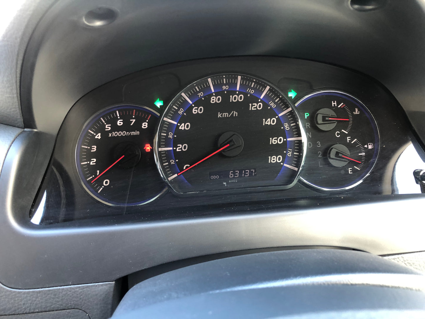 735 Toyota Alphard 2.5AS 2005