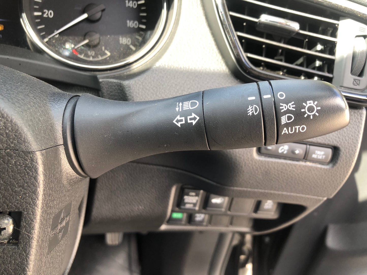 731. Nissan X-Trail 20Xi 2019