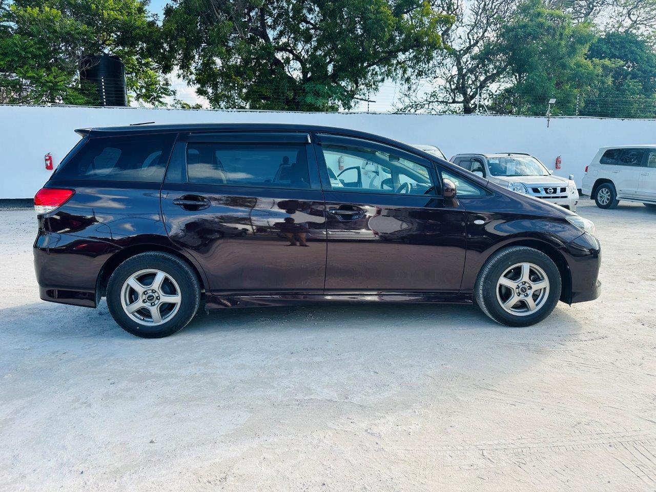 530. Toyota Wish 1.8X 2011