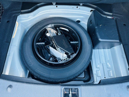 387. Mercedes Benz C-Class C180 AVG AMG sport package+ 2013