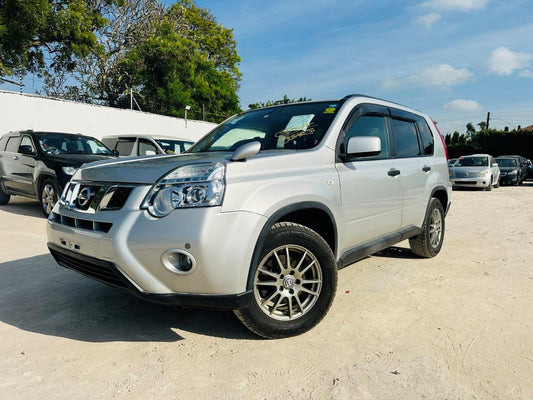 448. Nissan X-Trail S 2013