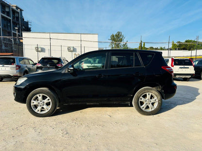 429. Toyota Rav4 G 2011