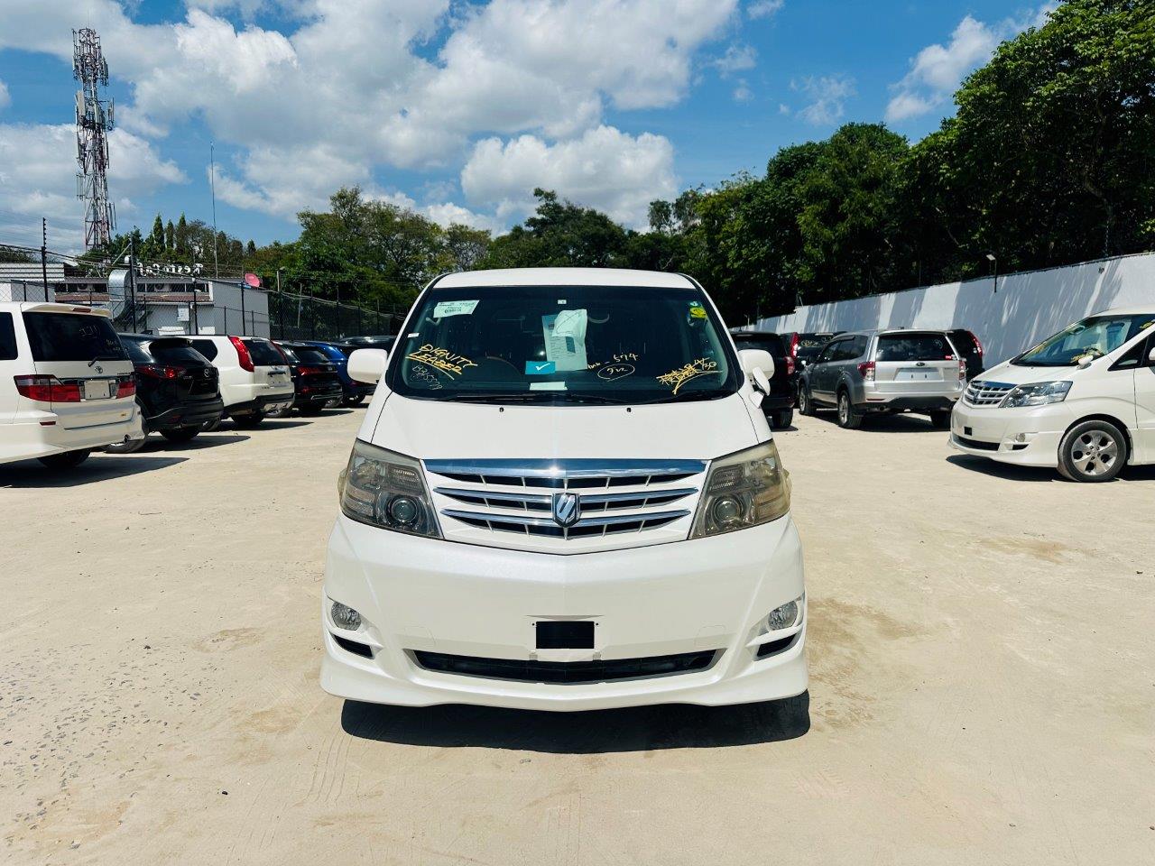 472. Toyota Alphard AS 2008