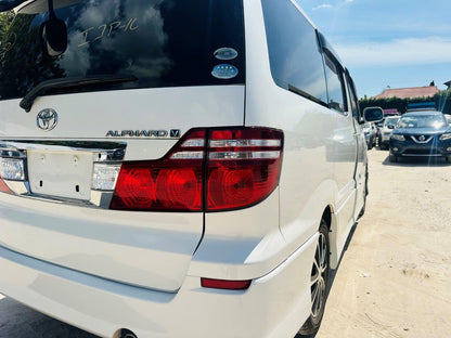 472. Toyota Alphard AS 2008