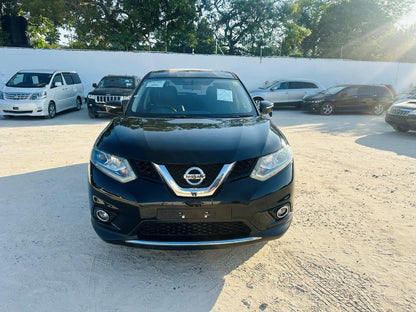 422. Nissan X-Trail 20X 2014